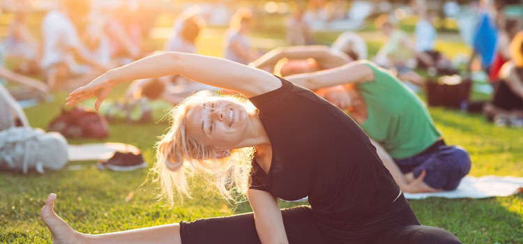 yoga-in-the-park